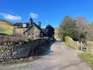 Route to Grindsbrook Clough on the Kinder Scout Hike
