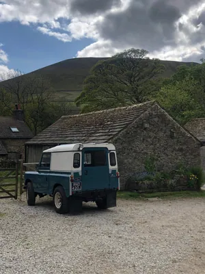 Old Land Rover on the Kinder Scout Hike