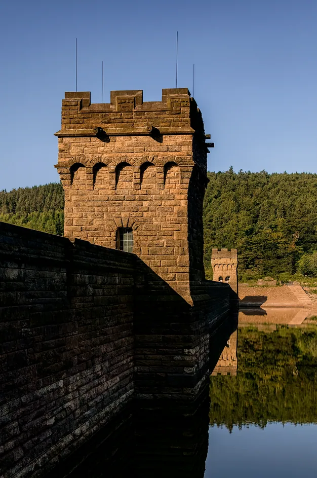 Derwent Dam Towe